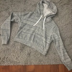 H and m crop sweater